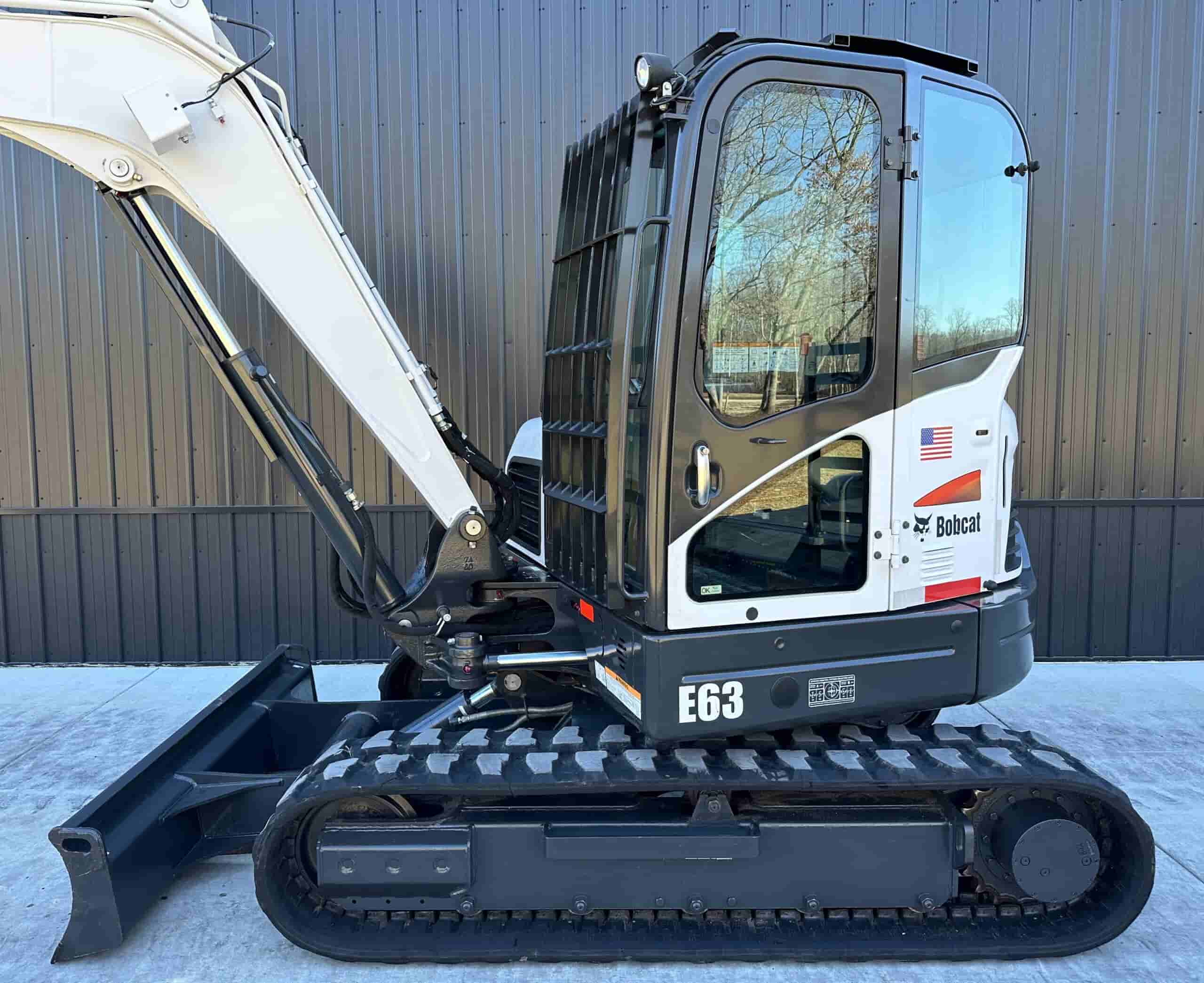 2017 BOBCAT E63 LONG ARM
